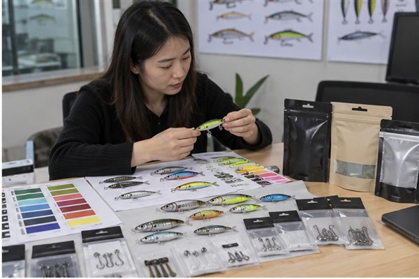 OEM vs ODM Fishing Tackle: How Buyers Choose a Manufacturing Path reviewed in a Shenzhen fishing-tackle factory